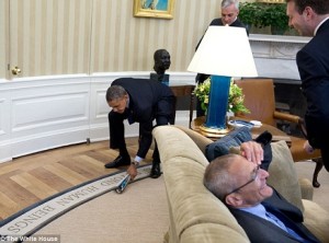 奥巴马打苍蝇 入选白宫年度照片